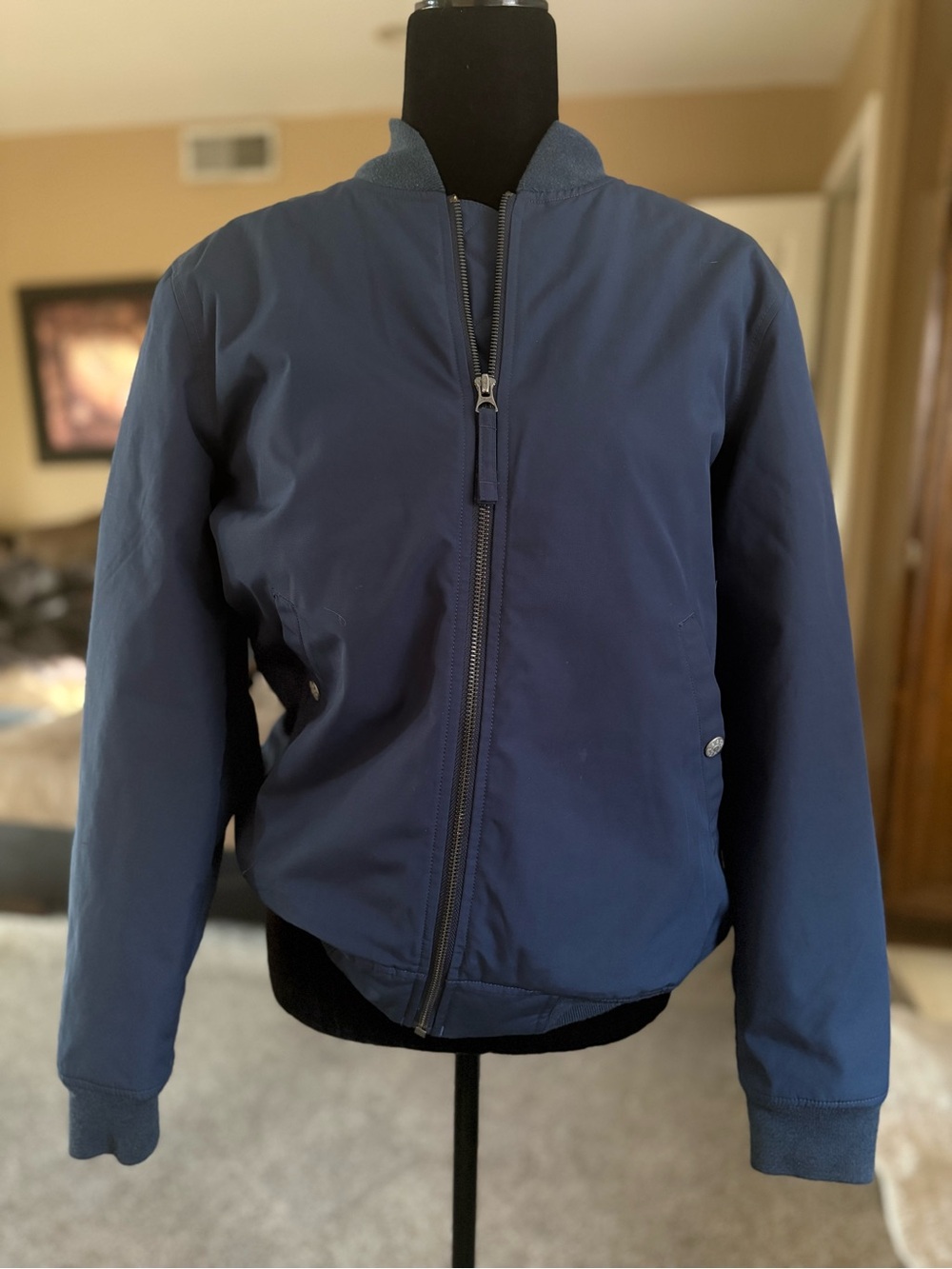 Men's Levi Navy Bomber Jacket Thermal Insulation Size Small